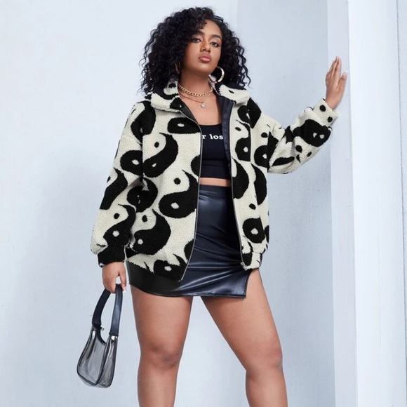 SHEIN Jackets & Blazers - 🖤🖤 SHEIN Plus Yin & Yang Print Drop Shoulder Jacket🖤🖤
